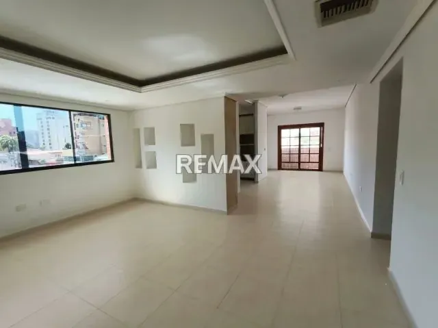 EN ALQUILER EXCLUSIVO APARTAMENTO EN URBANIZACION LA SOLEDAD