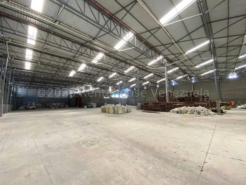 Local Comercial en Venta en Zona Industrial 2, Lara - 17