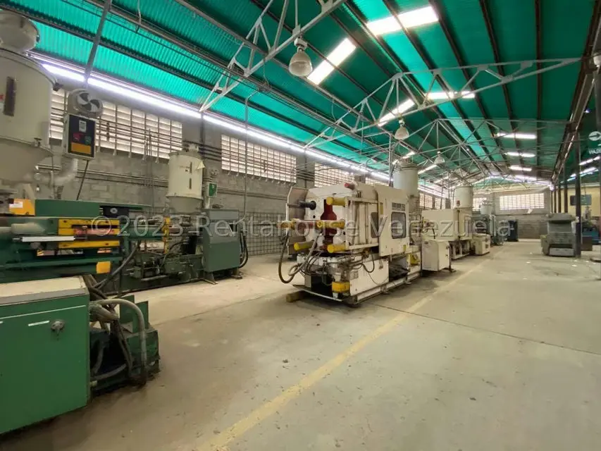 Local Comercial en Venta en Zona Industrial 2, Lara - 21