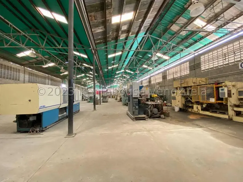 Local Comercial en Venta en Zona Industrial 2, Lara - 26