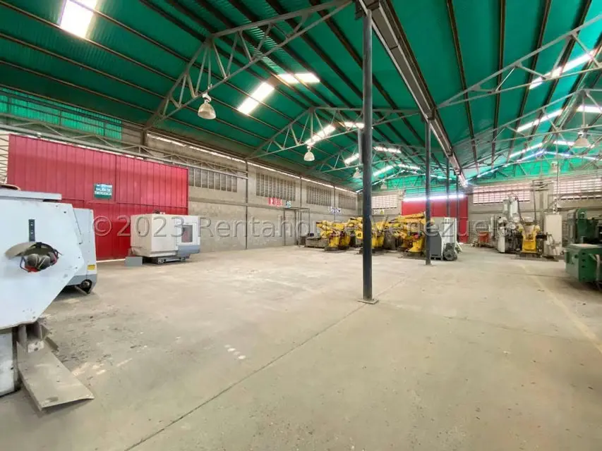 Local Comercial en Venta en Zona Industrial 2, Lara - 28