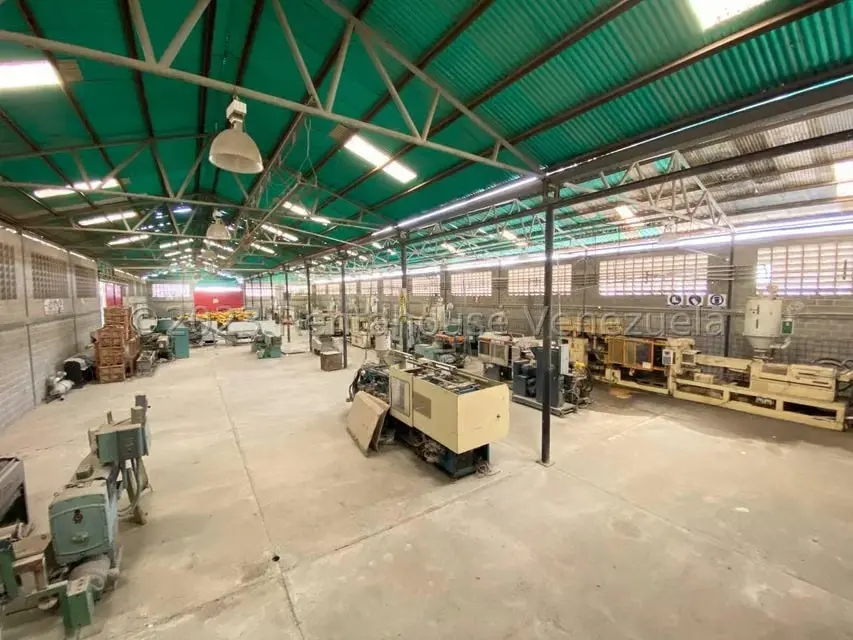 Local Comercial en Venta en Zona Industrial 2, Lara - 31