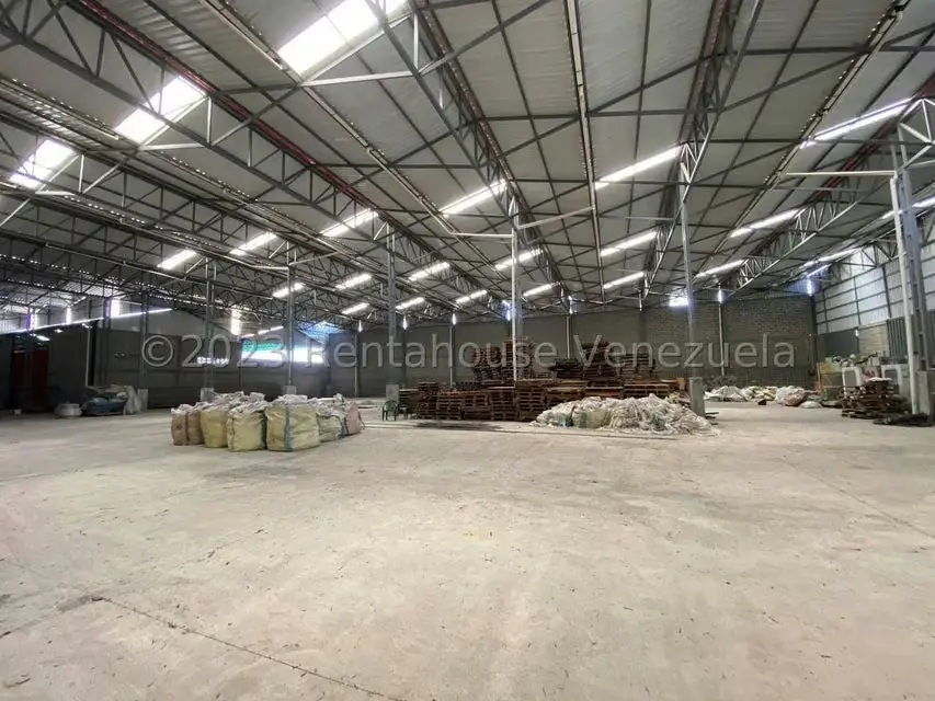 Local Comercial en Venta en Zona Industrial 2, Lara - 4