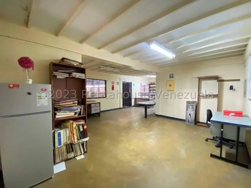 Local Comercial en Venta en Zona Industrial 2, Lara - 43