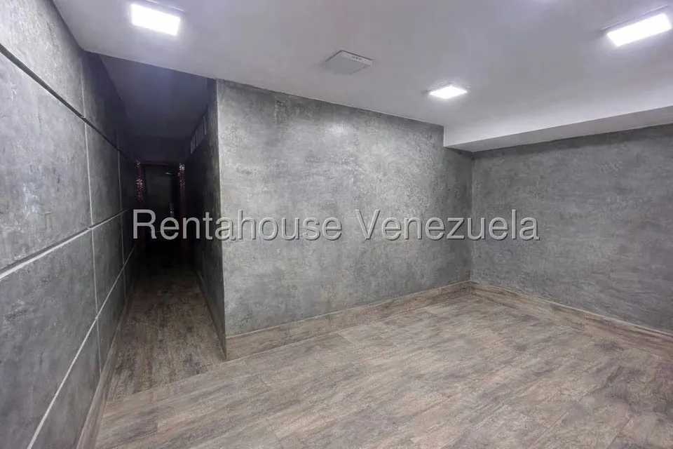 Local Comercial en Venta en Zona Centro, Aragua - 39