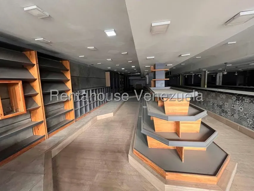 Local Comercial en Venta en Zona Centro, Aragua - 8