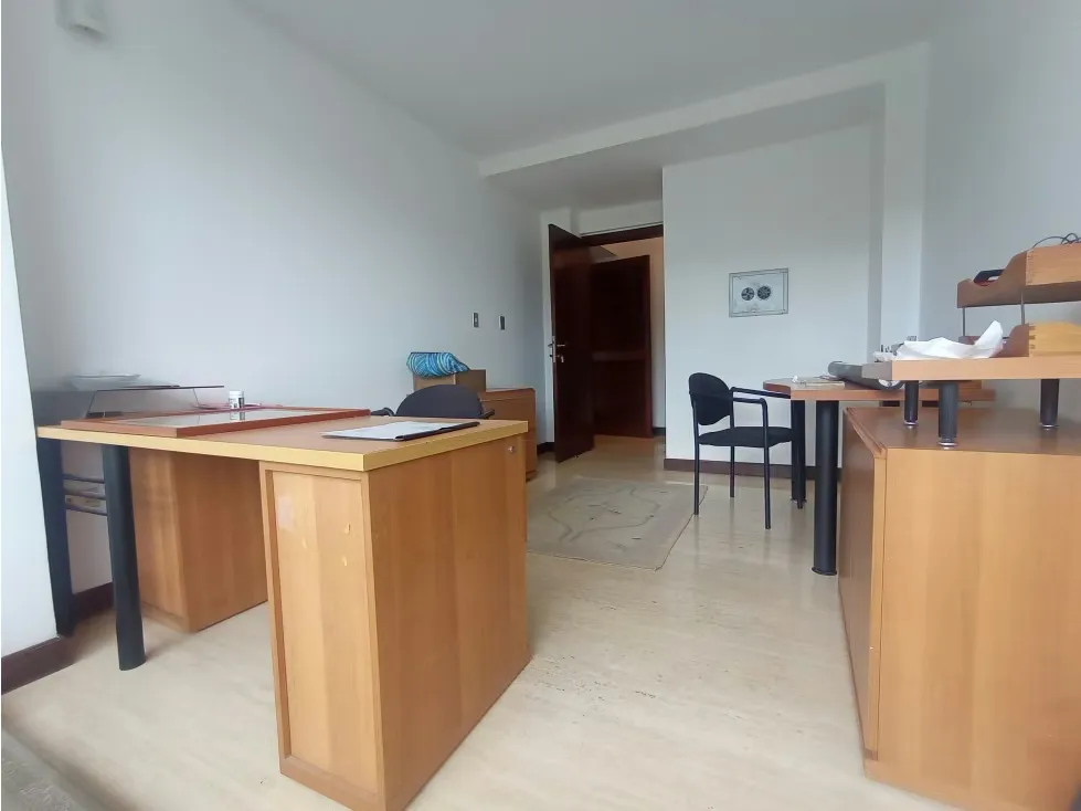 Apartamento en Alquiler Tipo PH Colinas de Bello Monte 4H/4B/2PE/1M - 12