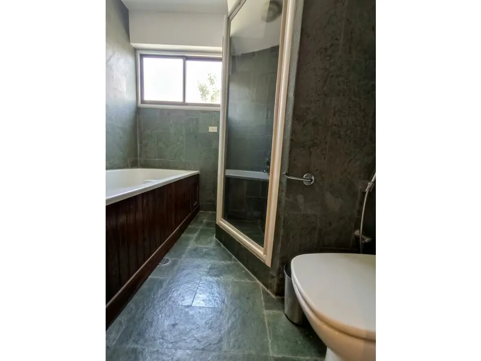 Apartamento en Alquiler Tipo PH Colinas de Bello Monte 4H/4B/2PE/1M - 21