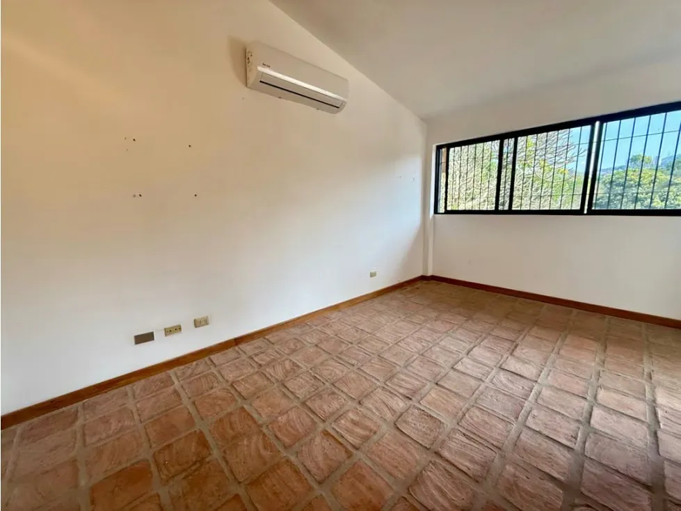 Se vende casa c/ piscina 587m2 Valle Arriba 4842 - 13