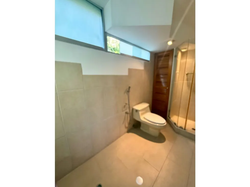 Se vende casa c/ piscina 587m2 Valle Arriba 4842 - 28