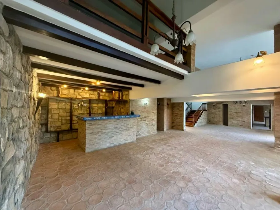 Se vende casa c/ piscina 587m2 Valle Arriba 4842 - 39