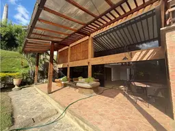Vista 42