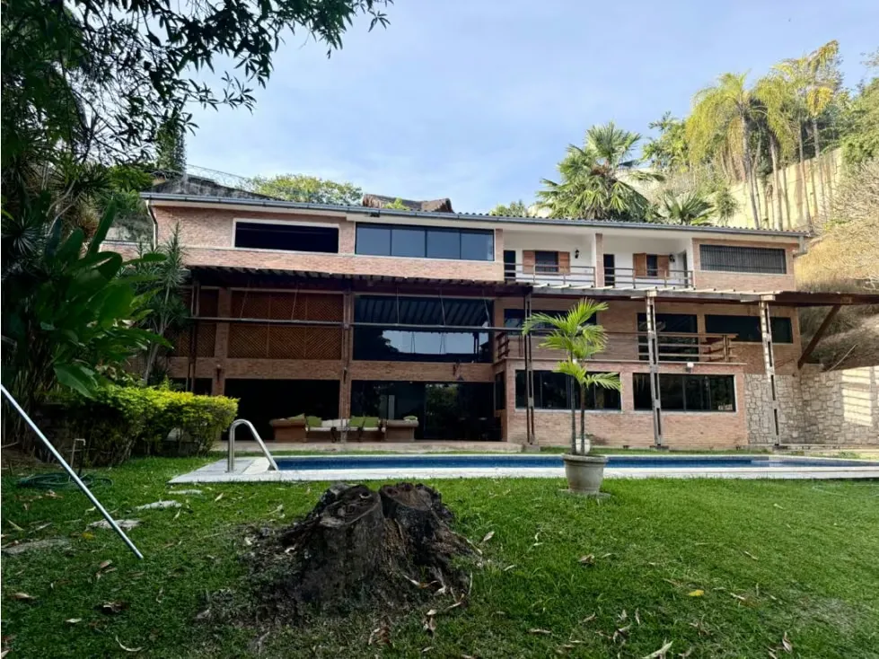Se vende casa c/ piscina 587m2 Valle Arriba 4842 - 45