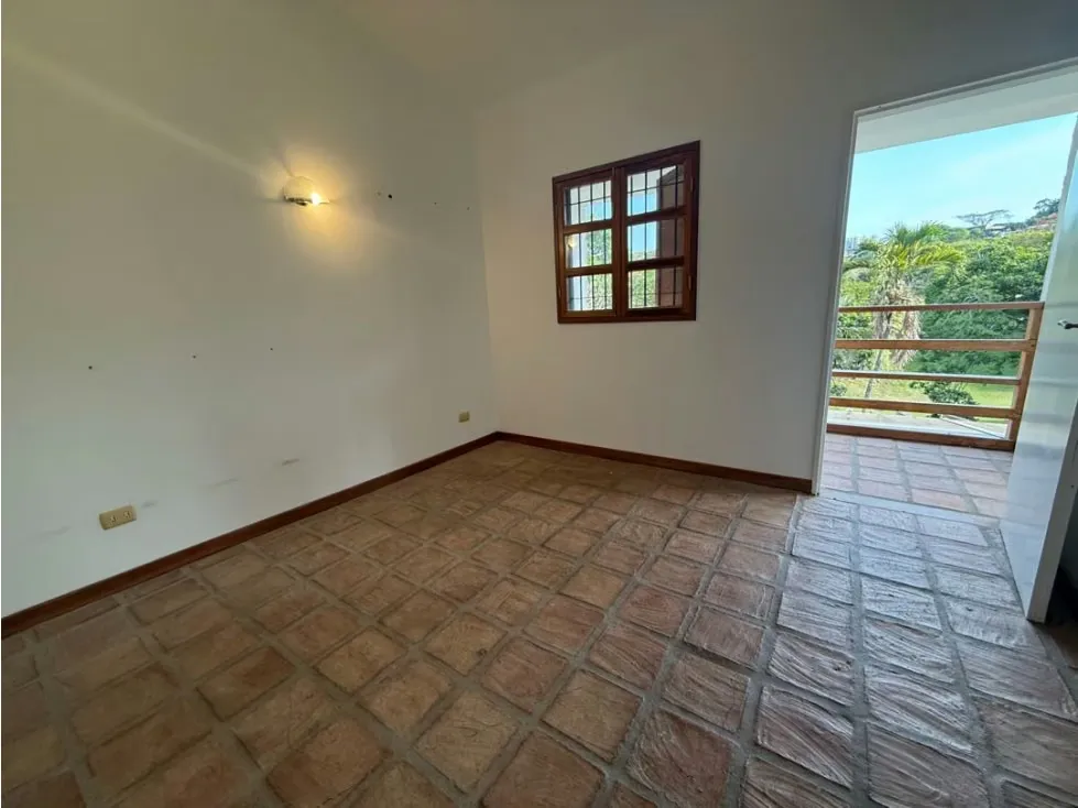 Se vende casa c/ piscina 587m2 Valle Arriba 4842 - 10