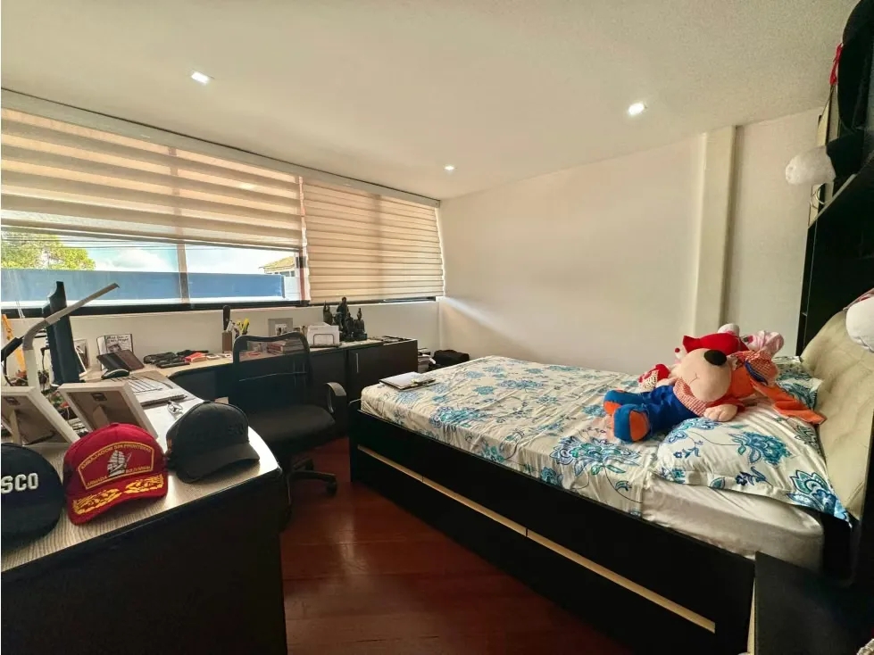 Se vende casa 1100m² 5h/ 7b/ 10e Las Marías - 19