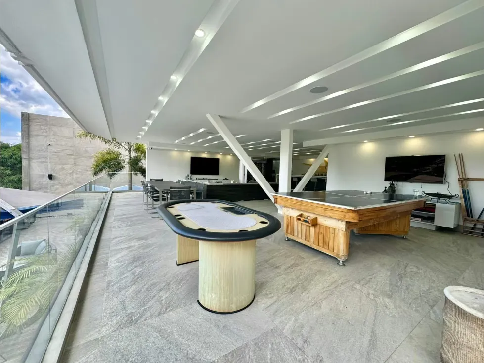 Se vende casa 1100m² 5h/ 7b/ 10e Las Marías - 33