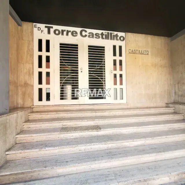En alquiler oficina torre castillito valencia - 9