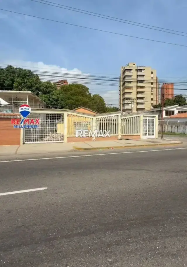 Terreno en Venta av milagro