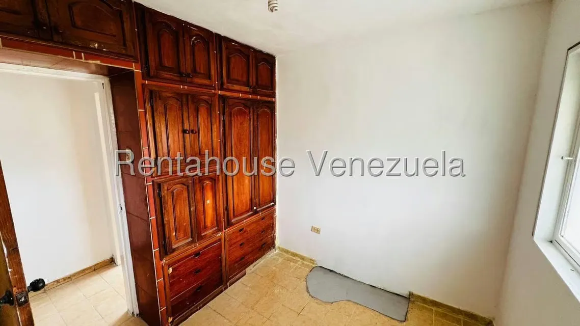 Apartamento (1 Nivel) en Venta en Centro, Aragua - 13