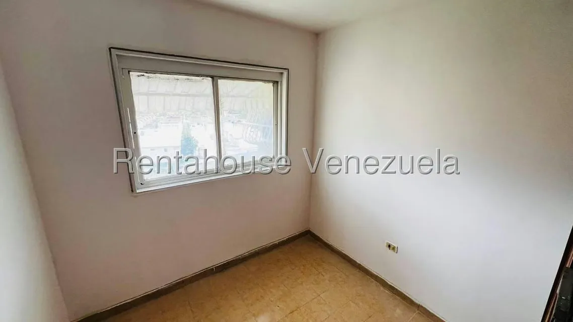 Apartamento (1 Nivel) en Venta en Centro, Aragua - 9
