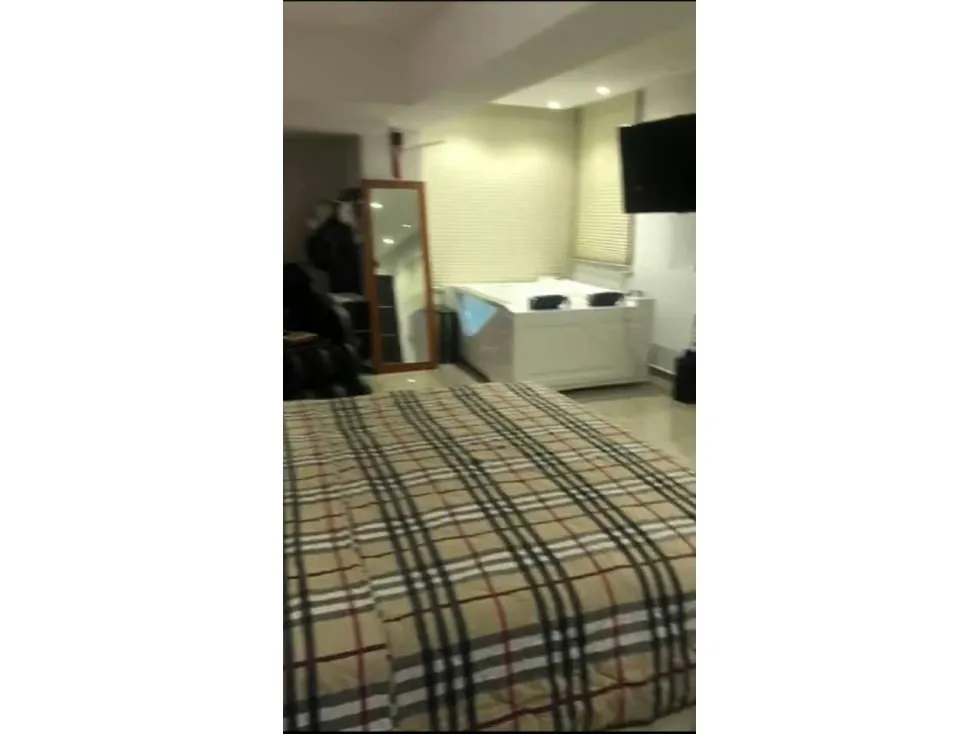 Se vende apto 440m2 4h/7b/3p Tarma 9309 - 4