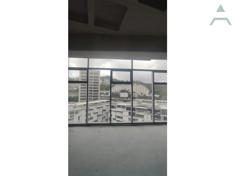 Se alquila Oficina 315m² Las Mercedes - 9
