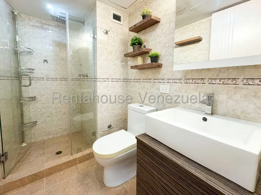 Apartamento (1 Nivel) en Venta en Manzanares, Distrito Metropolitano - 32