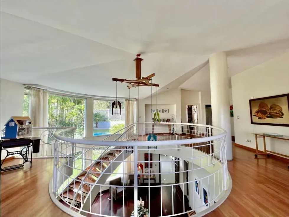 Copia de Se vende casa 709m2 3h+s+Ch/7b/10 p La Lagunita - 22
