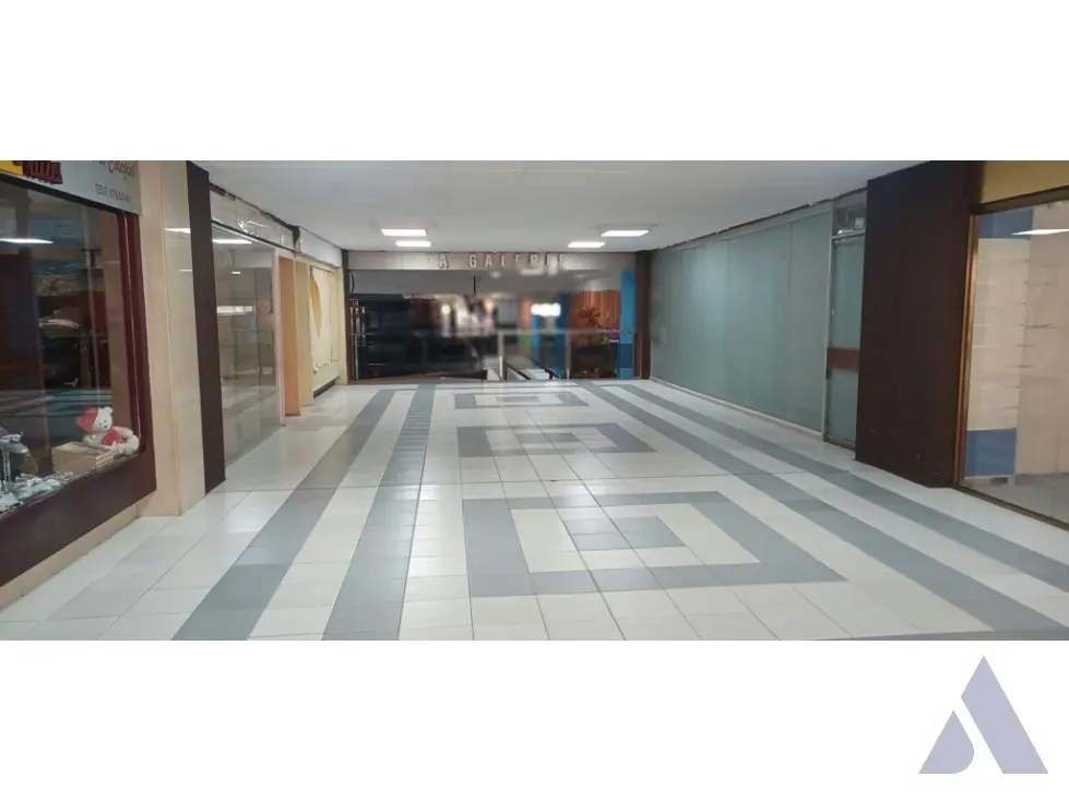 Alquilo local 55m2 C.C. Concresa Prados del Este 1312