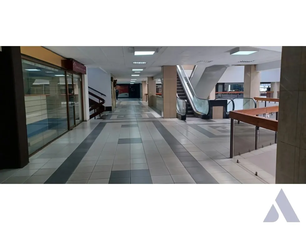 Alquilo local 55m2 C.C. Concresa Prados del Este 1312 - 7