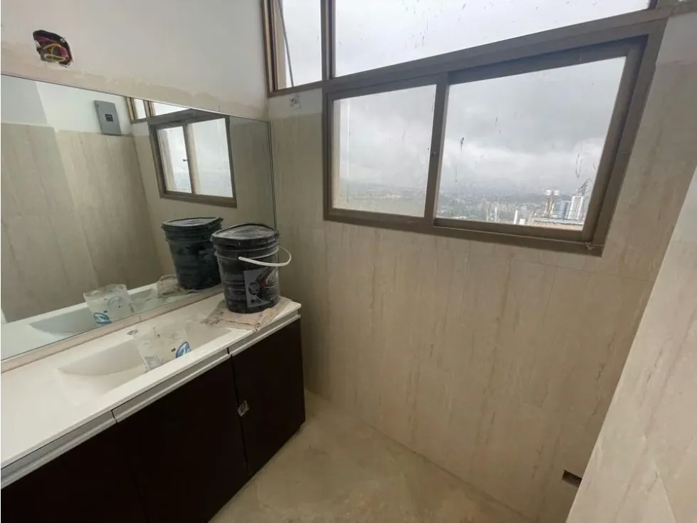 Vendo PH 360m2 4h+s/6b/3p Los Naranjos 1867 - 14