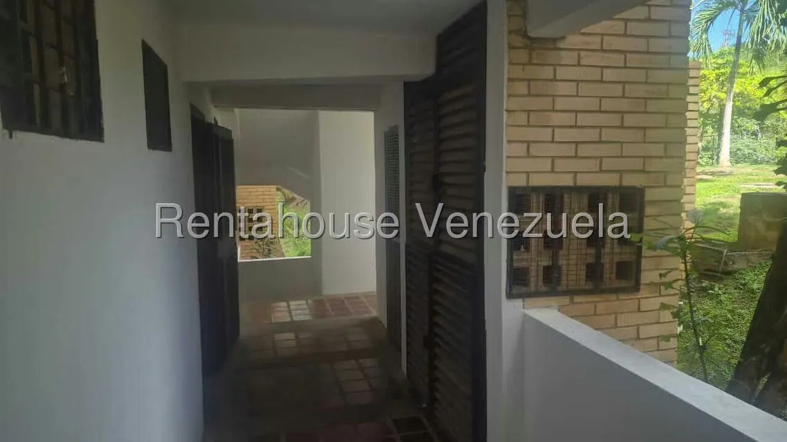 Apartamento (1 Nivel) en Venta en Carenero, Miranda - 2
