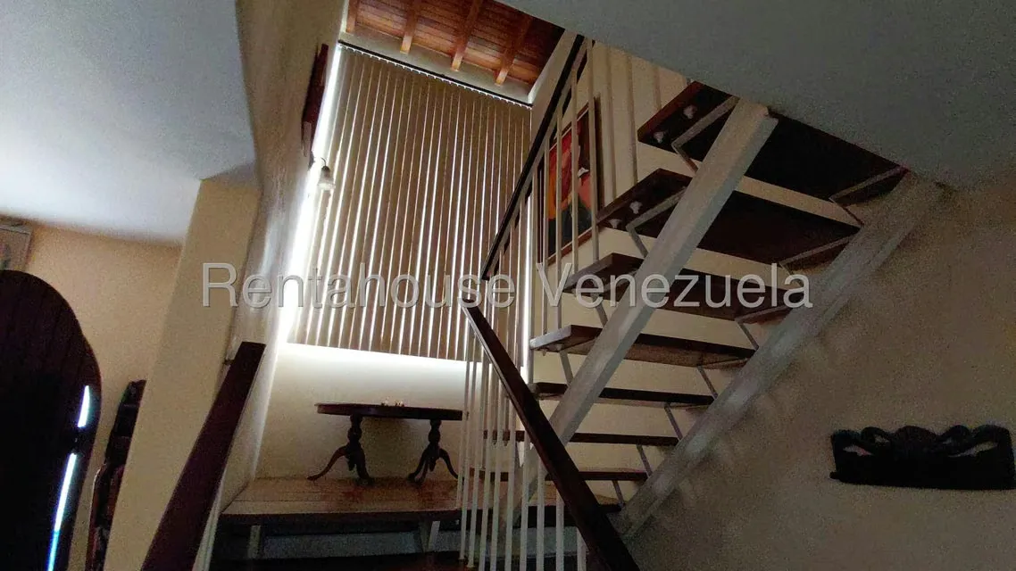 Casa (Duplex) en Venta en Lomas de La Trinidad, Distrito Metropolitano - 14