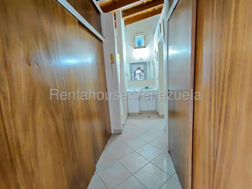 Casa (Duplex) en Venta en Lomas de La Trinidad, Distrito Metropolitano - 16