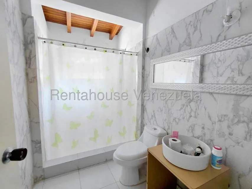 Casa (Duplex) en Venta en Lomas de La Trinidad, Distrito Metropolitano - 17