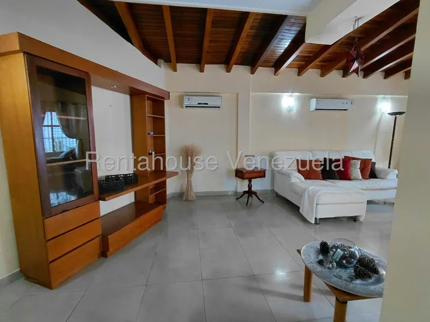 Casa (Duplex) en Venta en Lomas de La Trinidad, Distrito Metropolitano - 5
