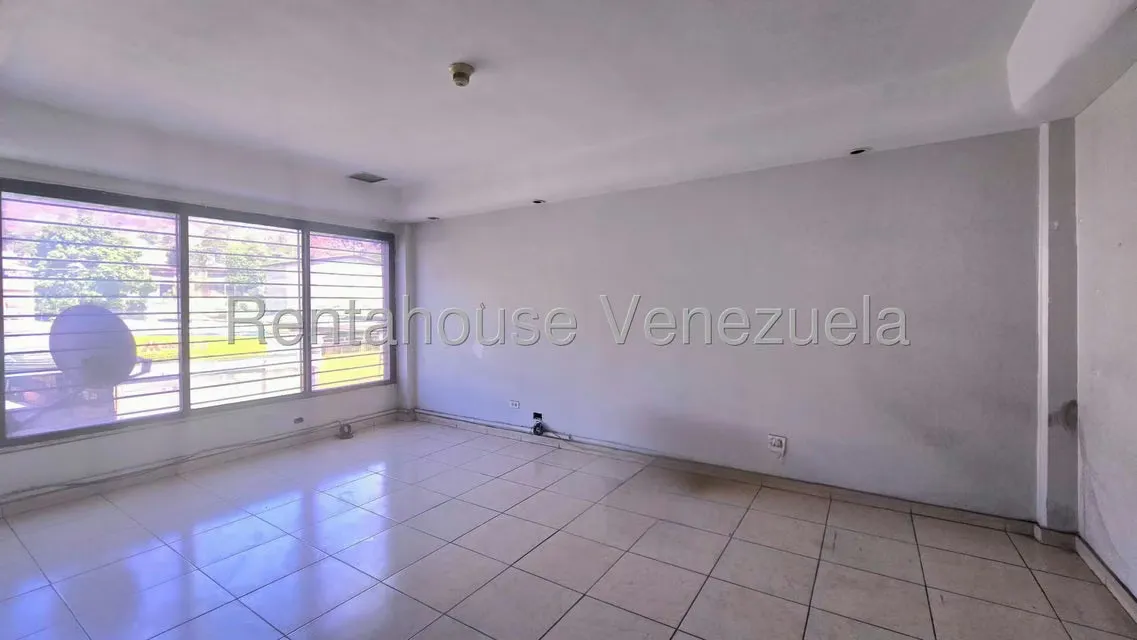 Local Comercial en Alquiler en Piedra Azul, Distrito Metropolitano - 24