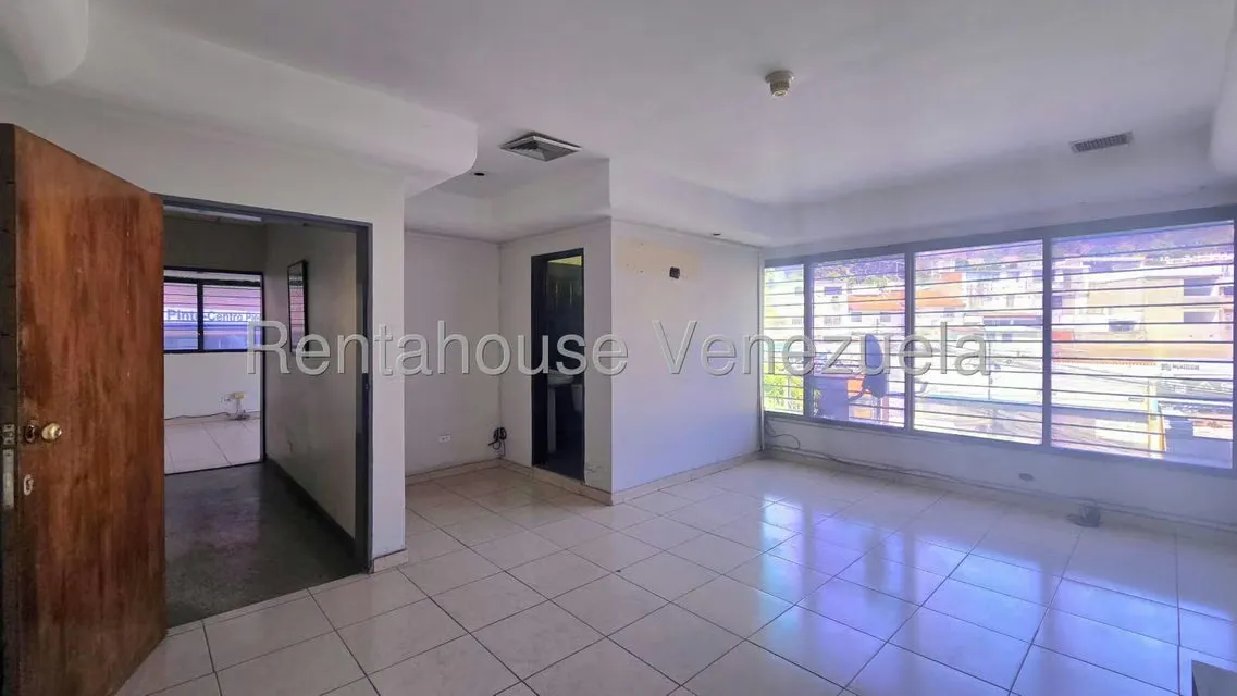 Local Comercial en Alquiler en Piedra Azul, Distrito Metropolitano - 25