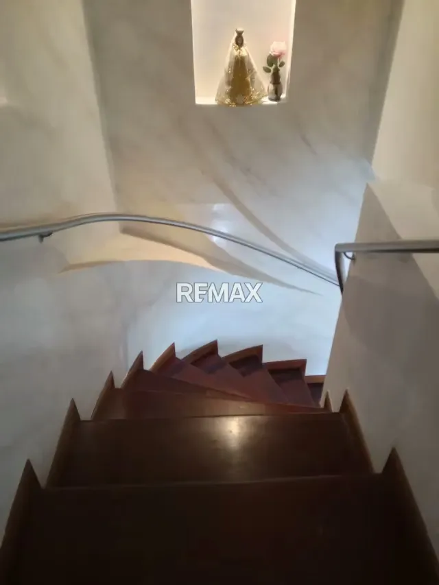 EN ALQUILER AMPLIO APARTAMENTO PENTHOUSE DE 142M2 DÚPLEX AMOBLADO Y EQUIPADO EN RESIDENCIAS EMPERATRIZ LECHERÍA VENEZUELA - 12