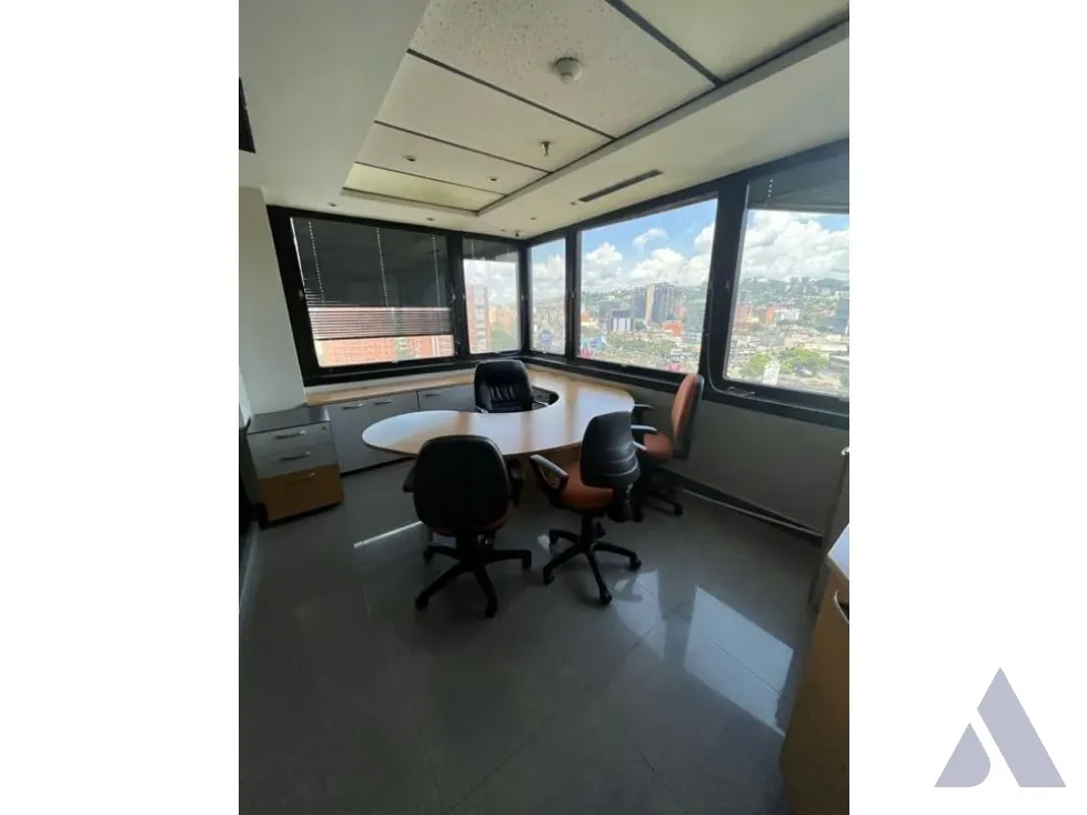 Se Vende Oficina 548m2 El Rosal 0701 - 15