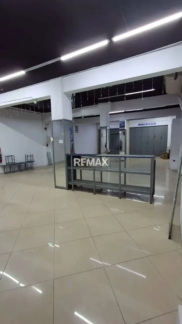 Venta de Local Comercial en La Candelaria - 13