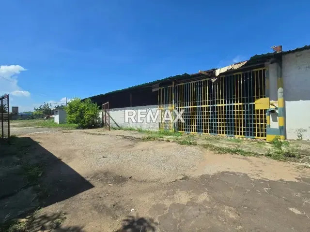GALPON CON OFICINAS Y AMPLIO TERRENO EN VENTA EN PUNTA GORDA - 14