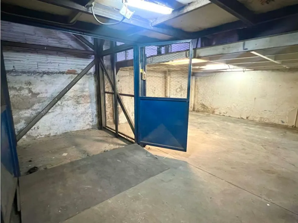 En Venta Galpon Industrial. Cementerio Libertador - Caracas - 10