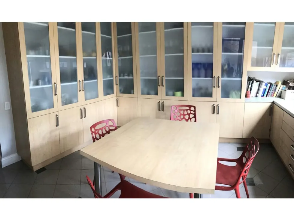 Se vende Townhouse El Bosque 779 m² 4H+3S/5+S/8PE - 6