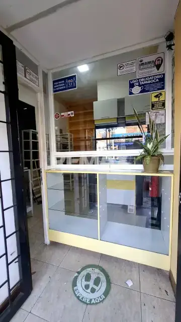 Se Alquila Local Comercial de esquina Av. Rivas