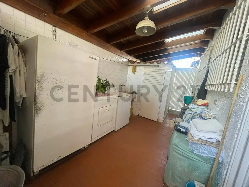 Se vende casa original para Remodelar en Alto Prado de 500 m2 - 24