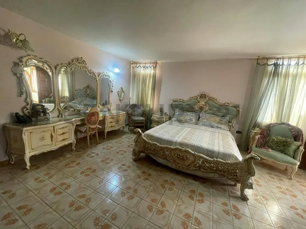 Se vende casa original para Remodelar en Alto Prado de 500 m2 - 35