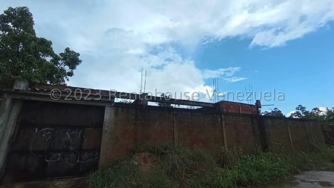 Casa (Duplex) en Venta en El Molino, Carabobo - 2