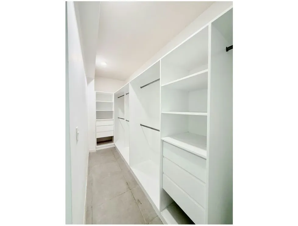 APARTAMENTO EN VENTA LA ESCONDIDA 155mts/3H/2B/2PE - 12