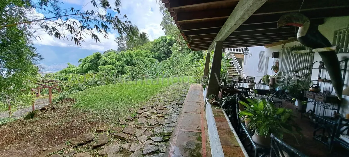 Casa (Multipes Niveles) en Venta en Alto Hatillo, Distrito Metropolitano - 22